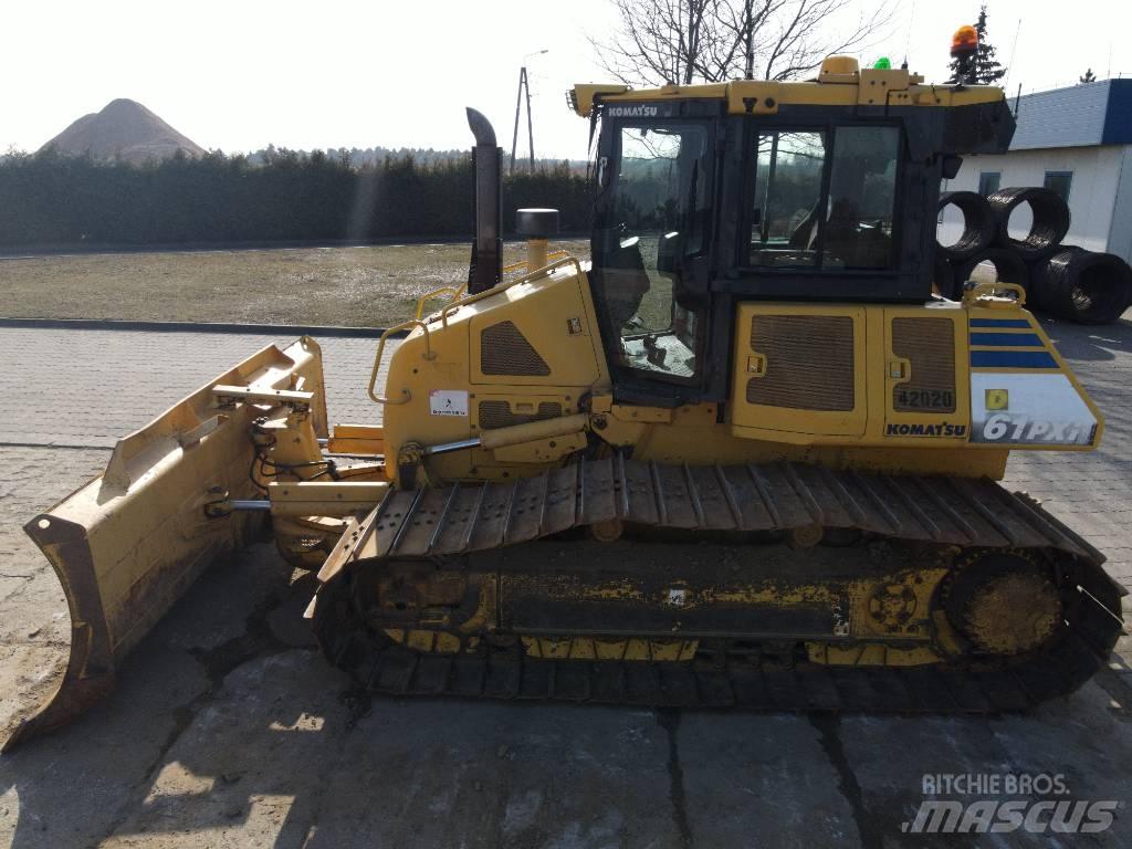 Komatsu D 61 PXI-23 Buldožeri guseničari