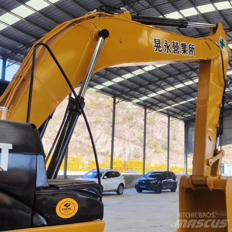 CAT 320D Bageri guseničari