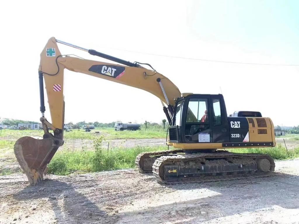 CAT 323D Bageri guseničari