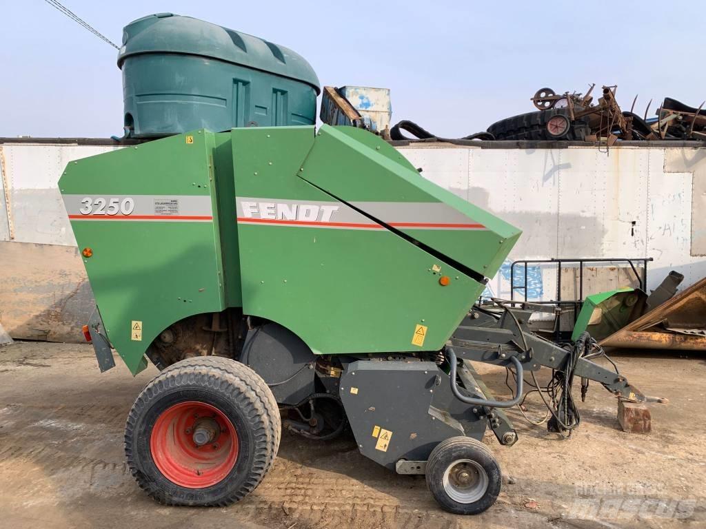 Fendt 3250 Prese/balirke za rolo bale