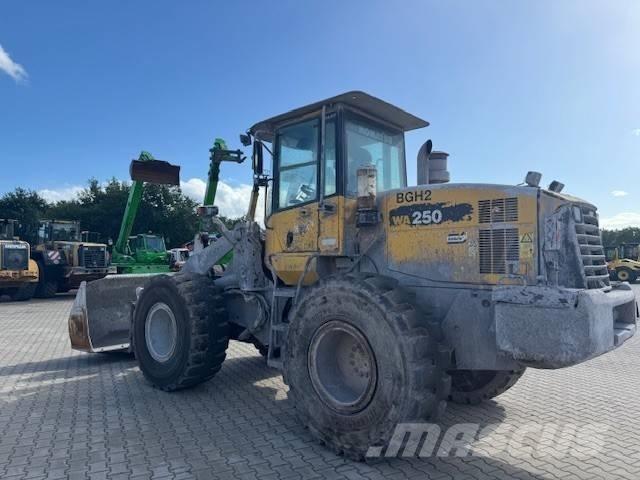 Komatsu WA 250-5 Utovarivači na točkove