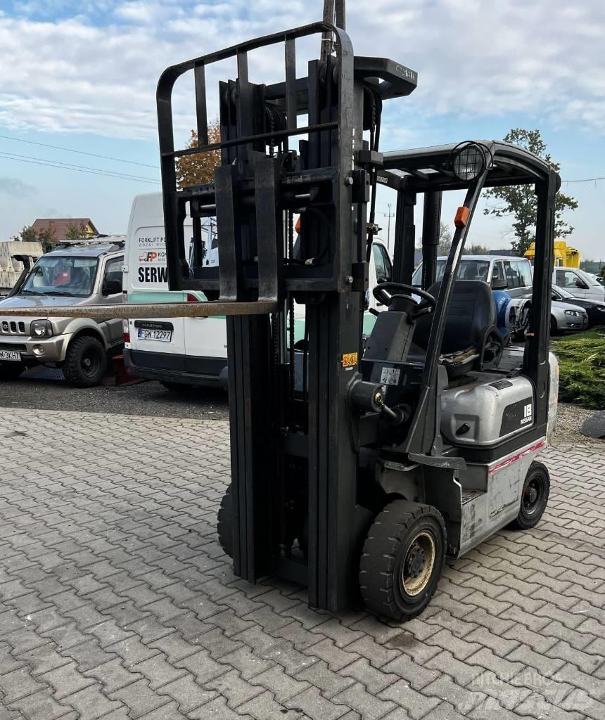 Nissan PD01A18PQ Plinski viljuškari