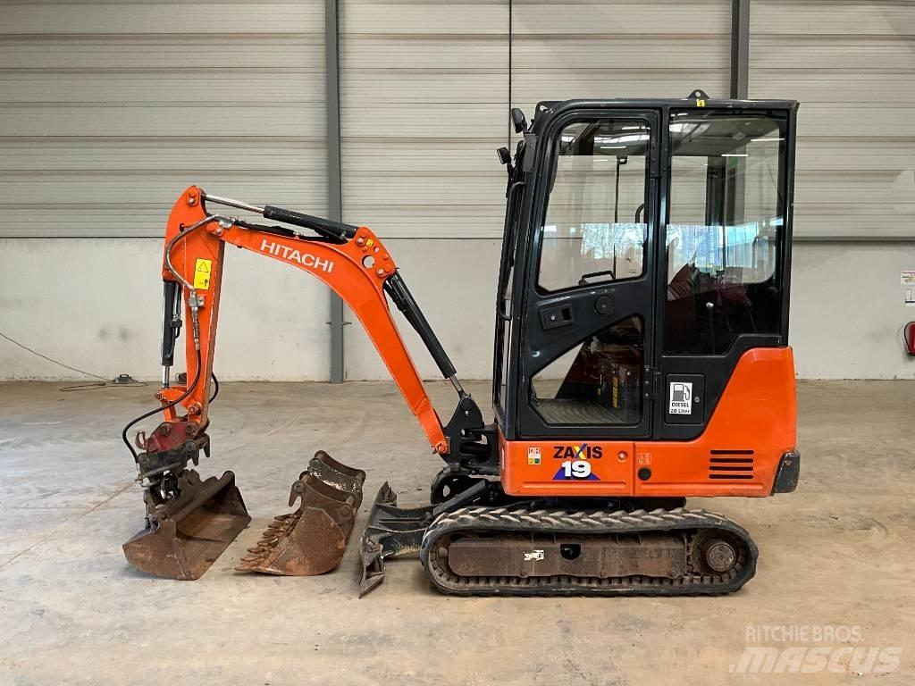 Hitachi ZX 19-6 CR Mini bageri < 7t