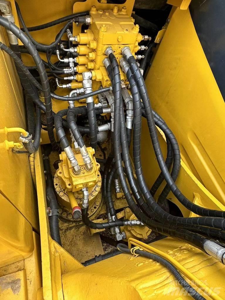 Komatsu PC 130 Bageri guseničari