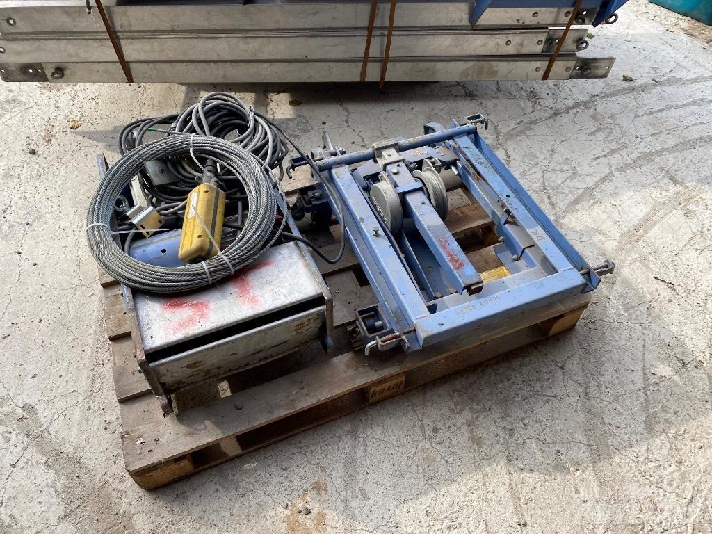 Geda Lift 250 Utovorne dizalice, vitla i liftovi za materijal