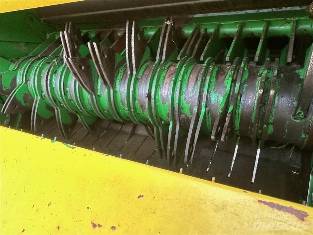 John Deere 575 Prese/balirke za rolo bale