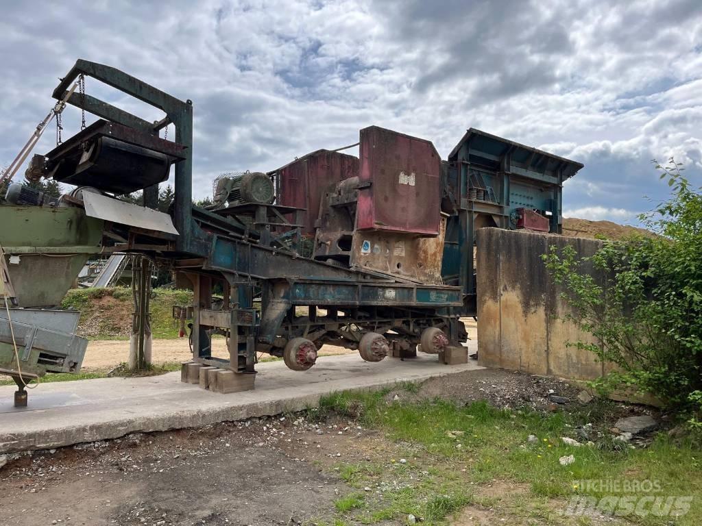  BAG Type 900 Mobilne drobilice