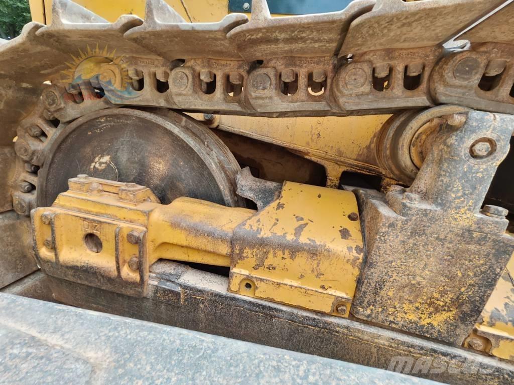 Shantui SD 22 Buldožeri guseničari