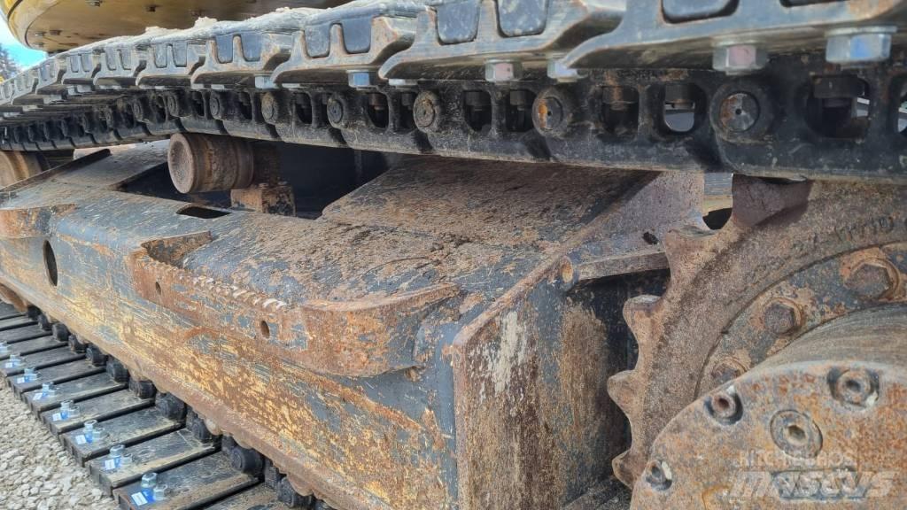Komatsu PC 138 US-11 Bageri guseničari