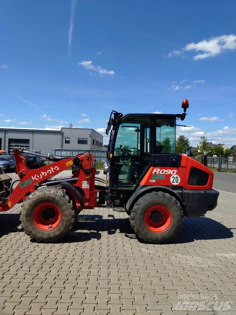 Kubota R 090 Utovarivači na točkove