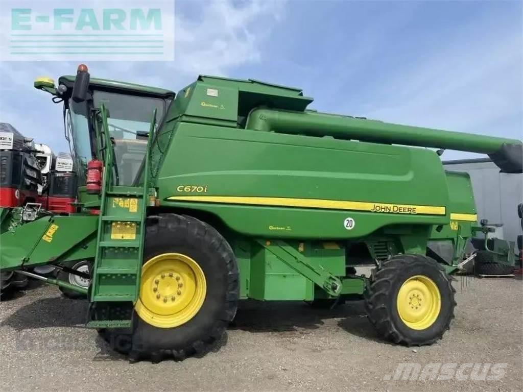 John Deere c670i Kombajni