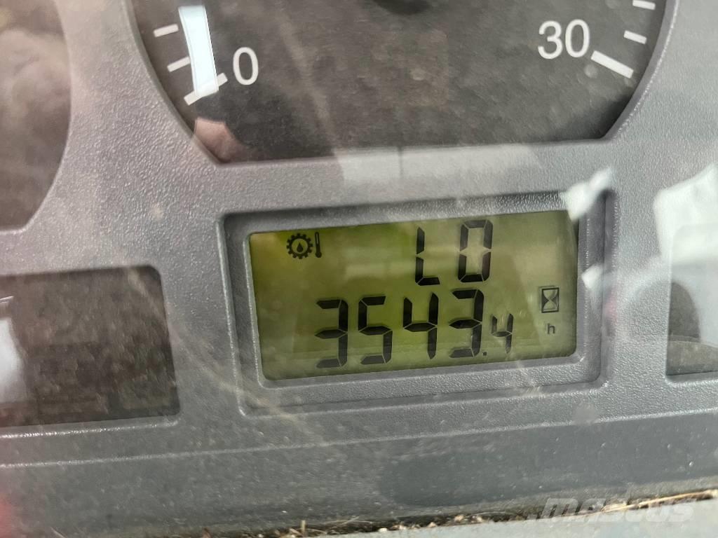 Valtra Valmet A85-4 Traktori