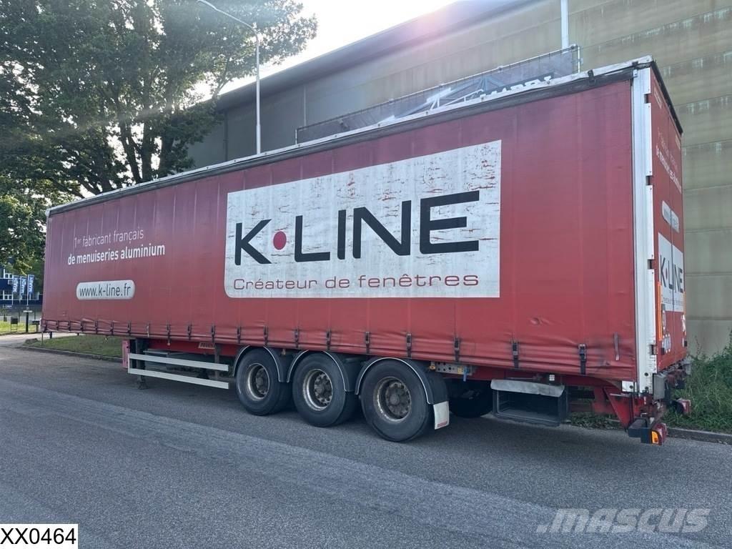 Fruehauf Tautliner Poluprikolice sa ciradom