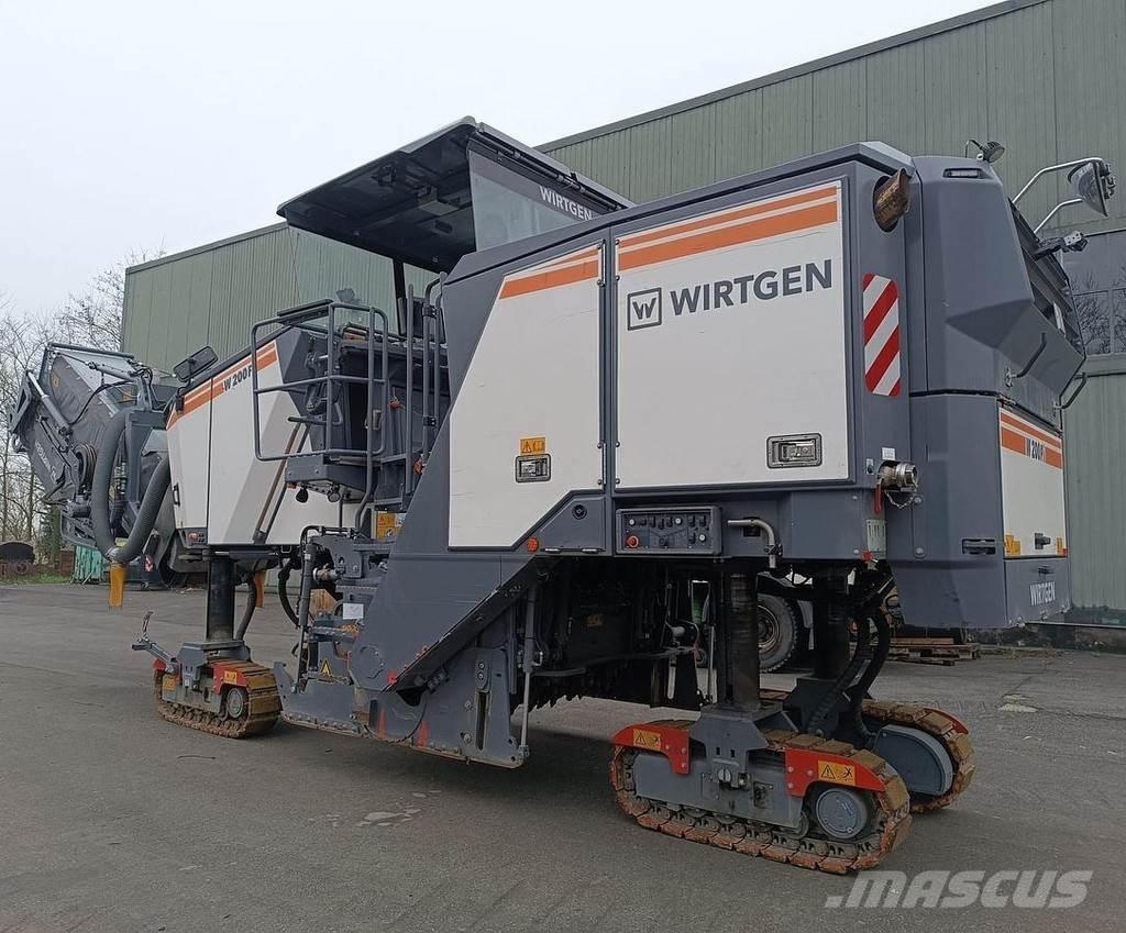 Wirtgen W200Fi Mašine za betonsku galanteriju