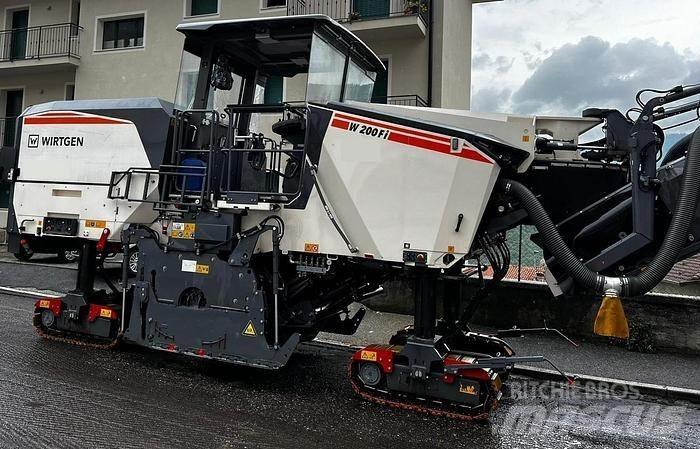 Wirtgen W200Fi Mašine za betonsku galanteriju