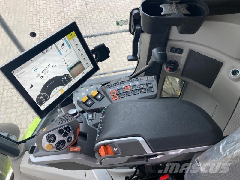 CLAAS TRION 640 Kombajni