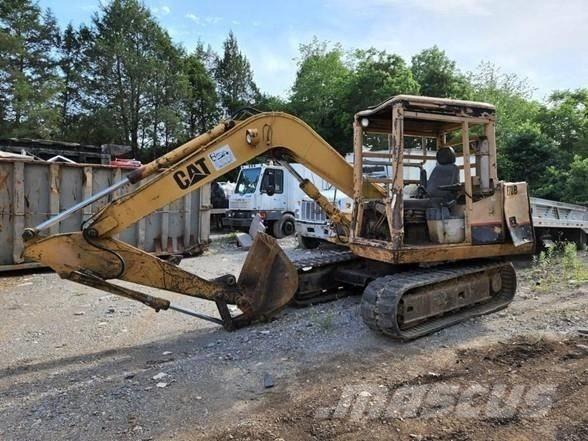 CAT E 70 B Bageri guseničari