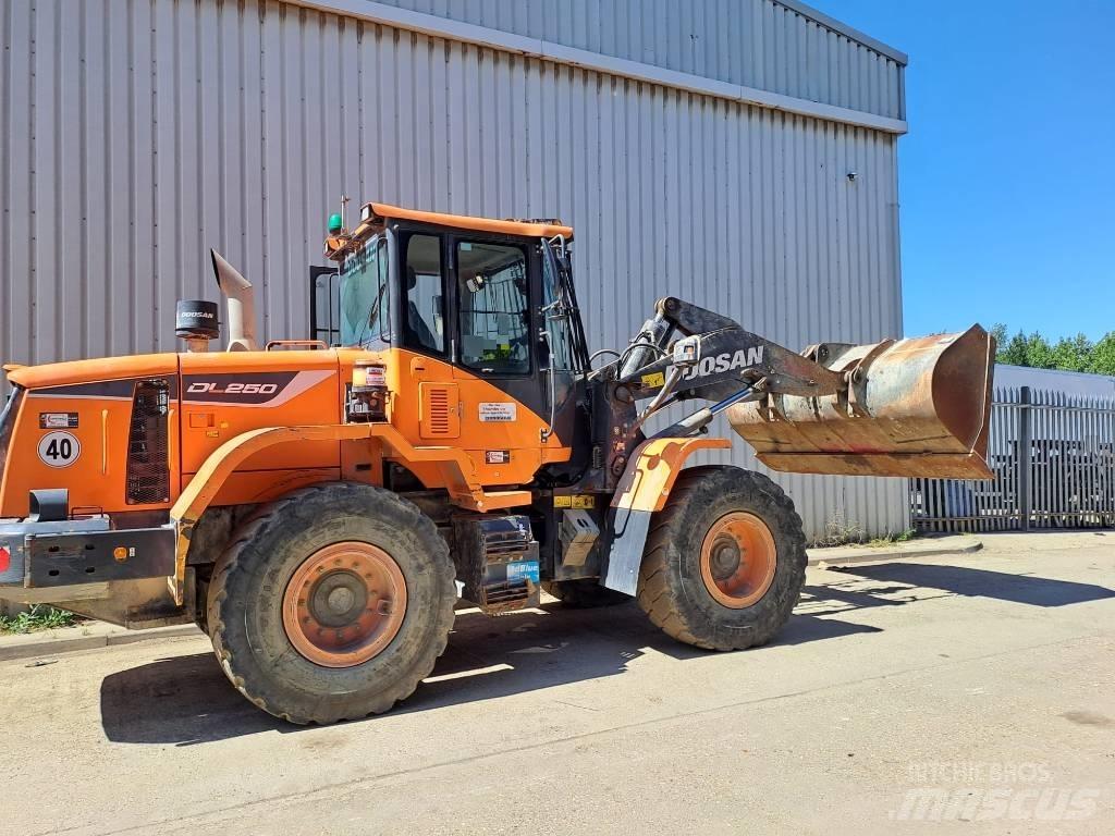 Doosan DL 250 Utovarivači na točkove