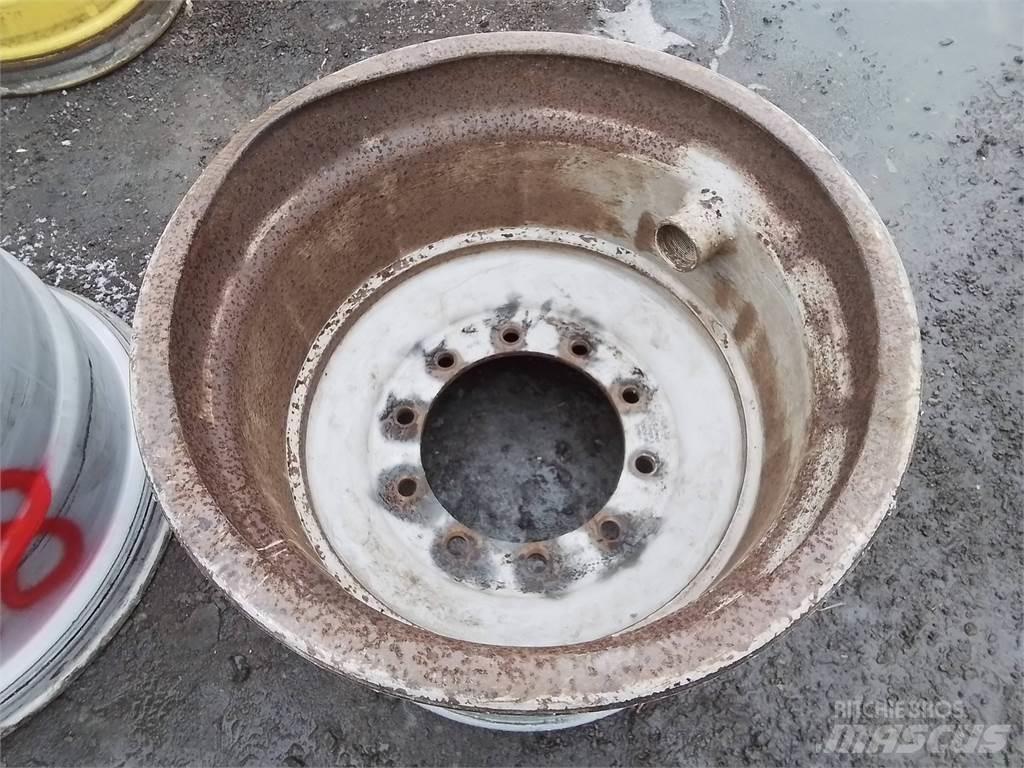 Valmet 890 20x26,5 Gume, točkovi i felne