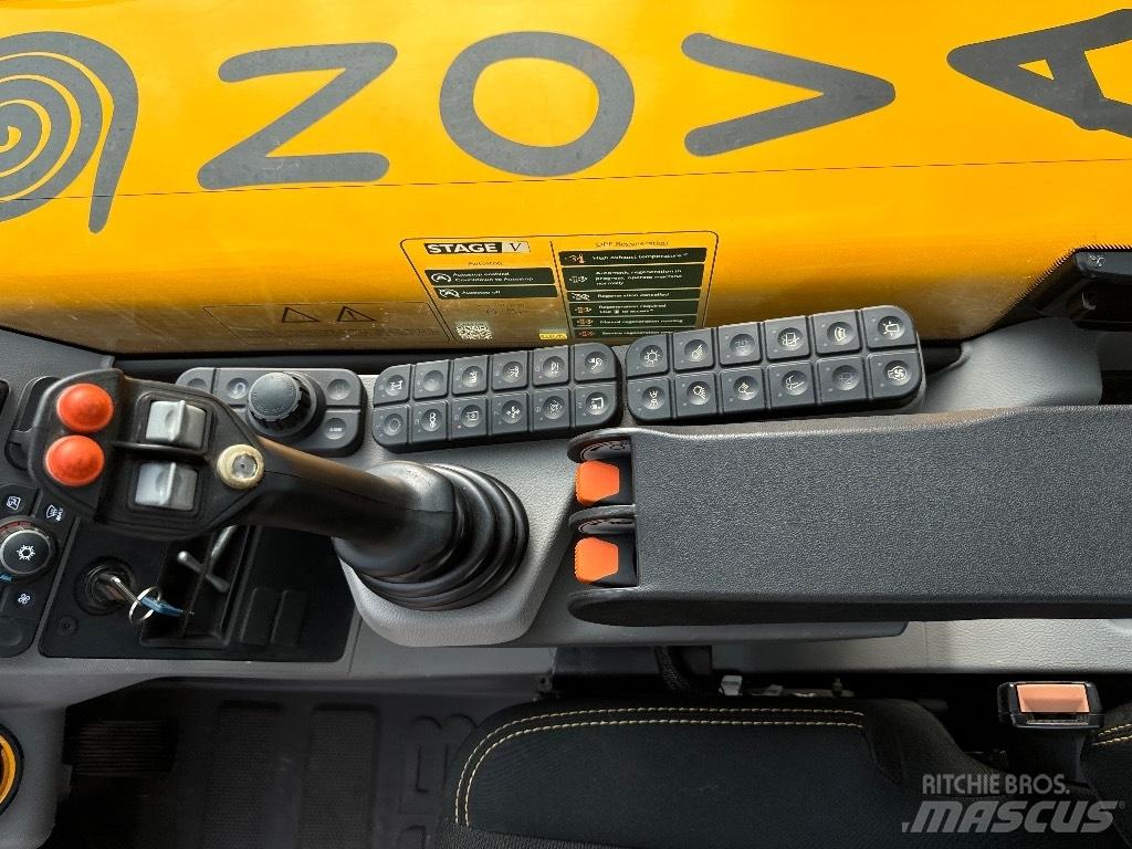 JCB 560-80 AGRI XTRA Teleskopski viljuškari
