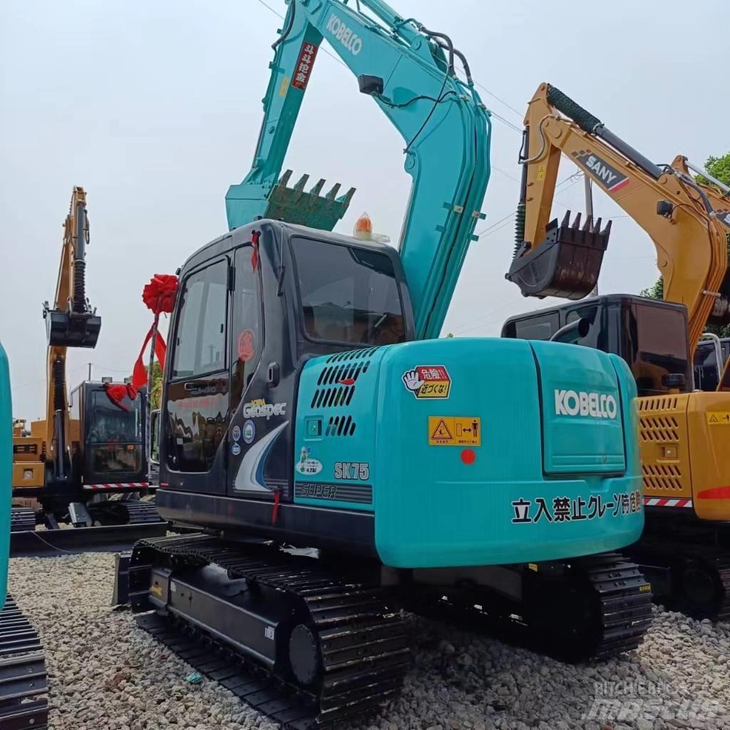 Kobelco SK 75 Bageri guseničari