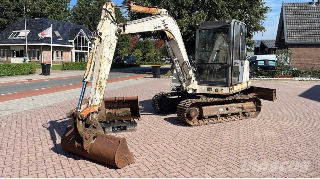 Bobcat X335 Mini bageri < 7t