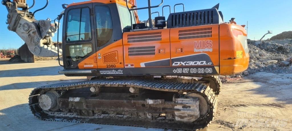 Doosan DX 300 lc 5 Bageri guseničari