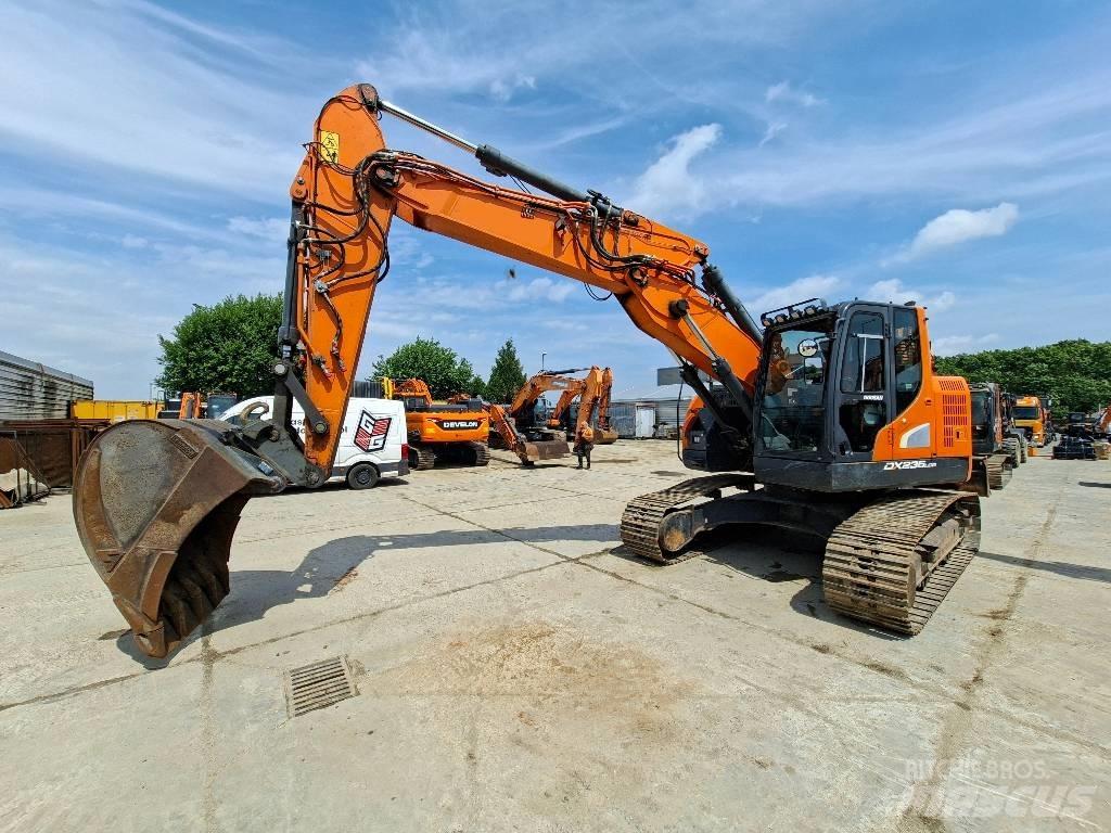 Doosan DX 235 LCR-5 Bageri guseničari