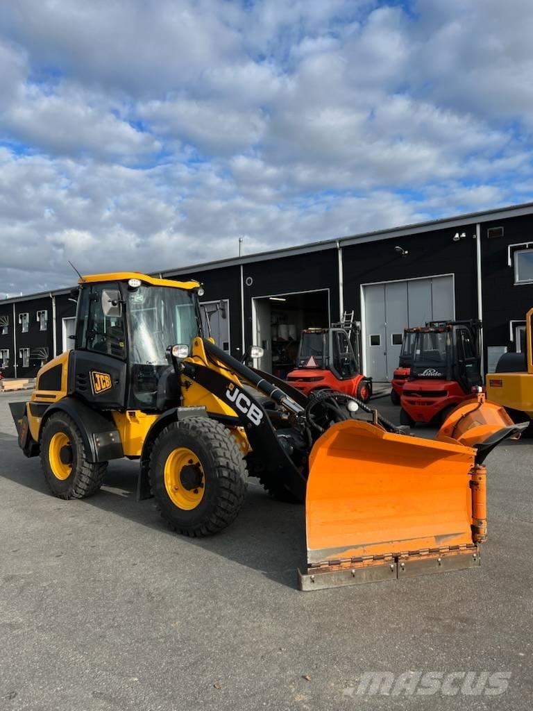JCB 409 Utovarivači na točkove