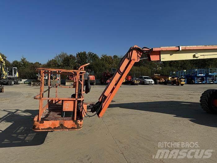 JLG 800AJ Zglobne podizne platforme