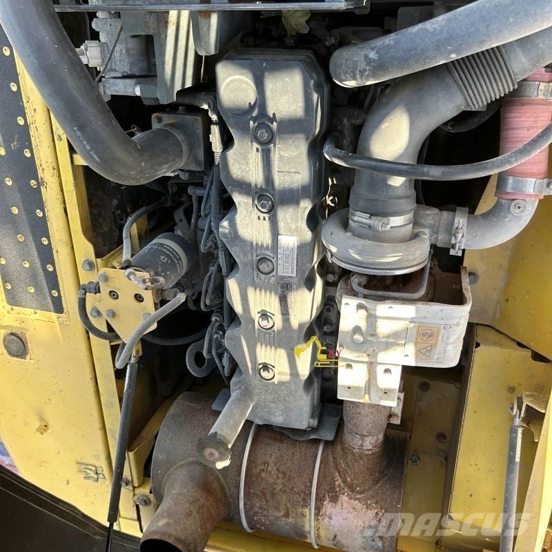 Komatsu PC 200-8 Bageri guseničari