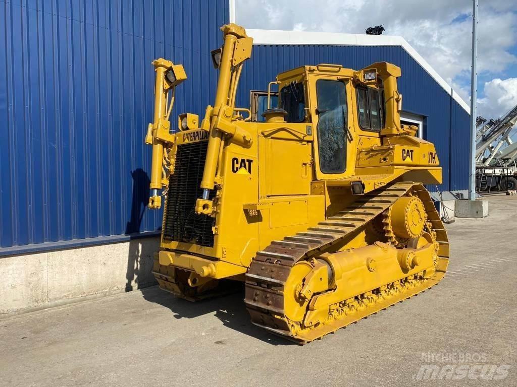 CAT D 7 H Buldožeri guseničari
