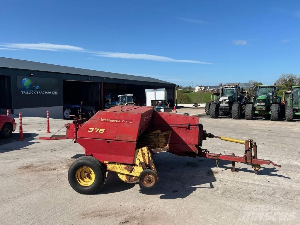 New Holland 376 Prese/balirke za četvrtaste bale