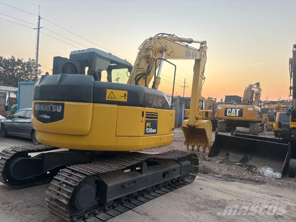 Komatsu PC 138 US Midi bageri 7t – 12t