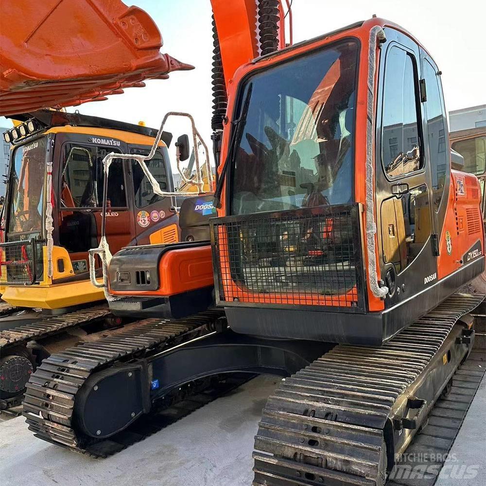 Doosan DX150LC-9C Bageri guseničari