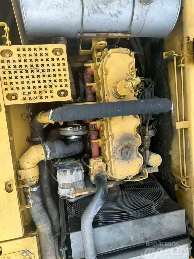 CAT 325 CL Bageri guseničari