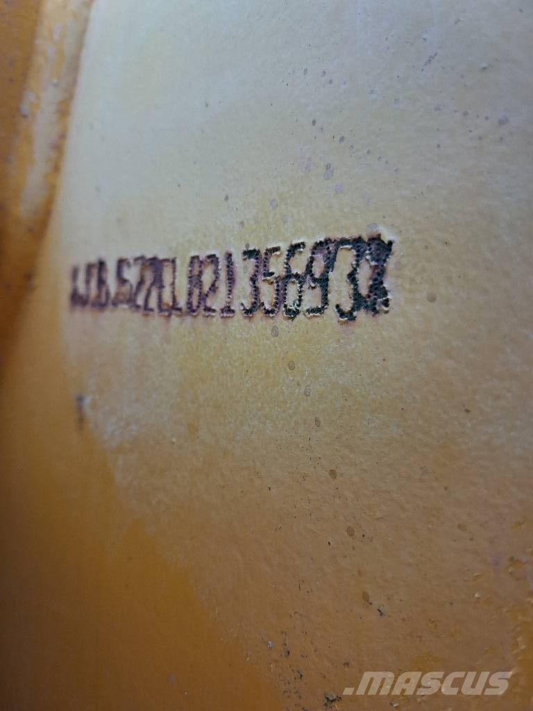 JCB JS 220 N LC Bageri guseničari