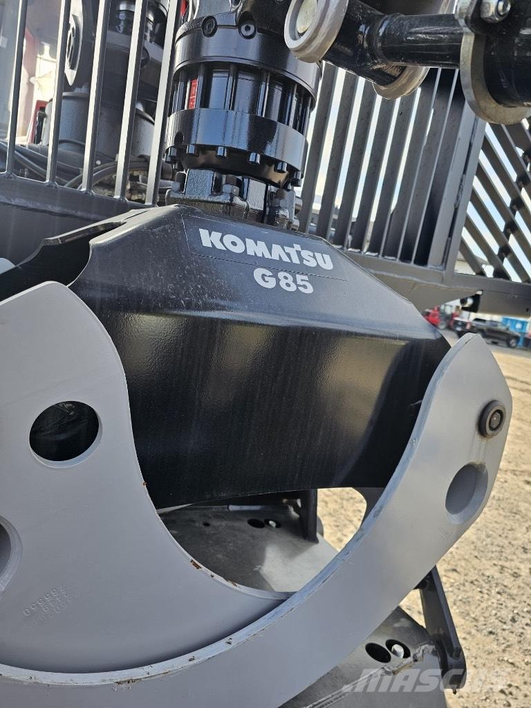 Komatsu 895 Forvarderi