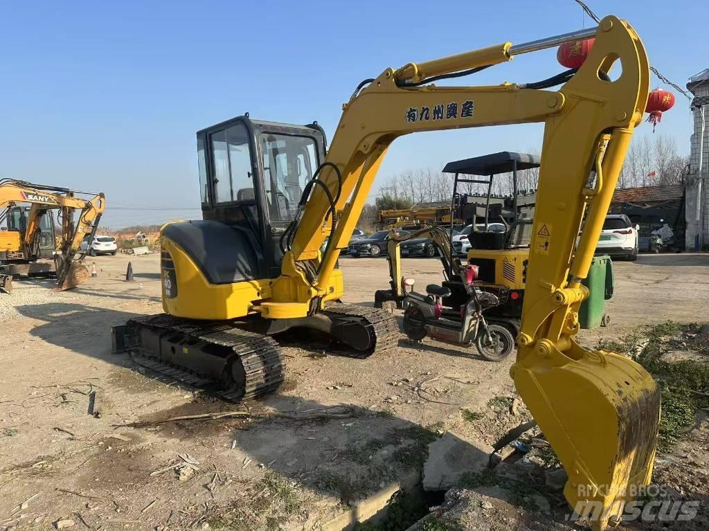 Komatsu PC 40 Bageri guseničari