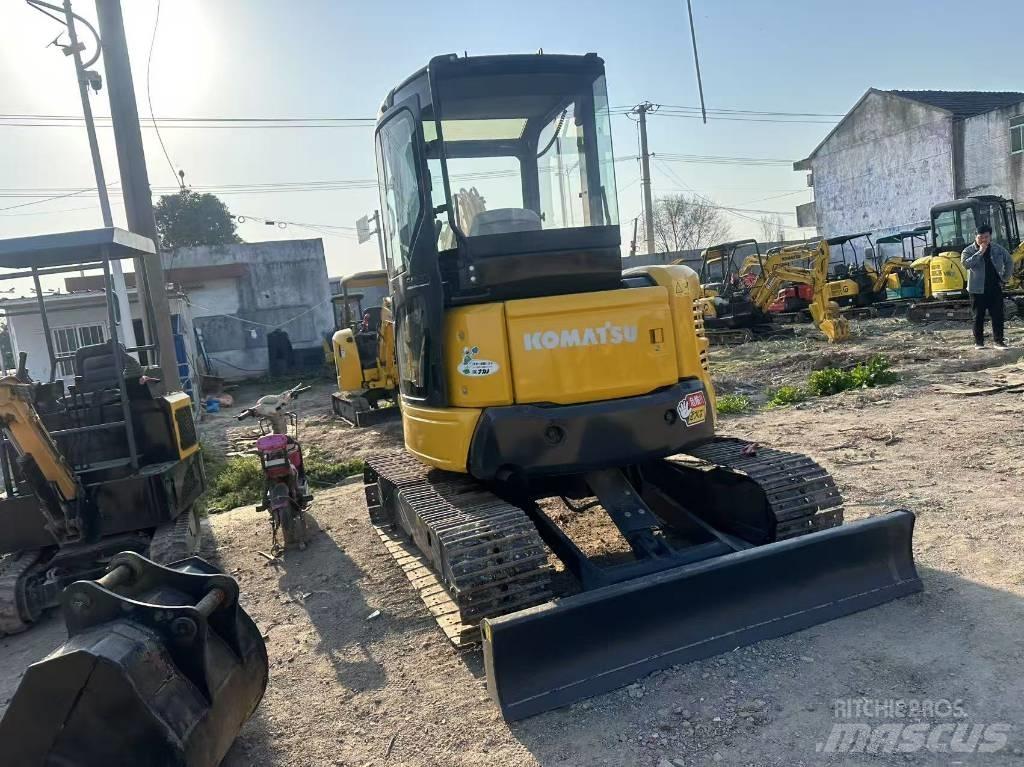 Komatsu PC 40 Bageri guseničari