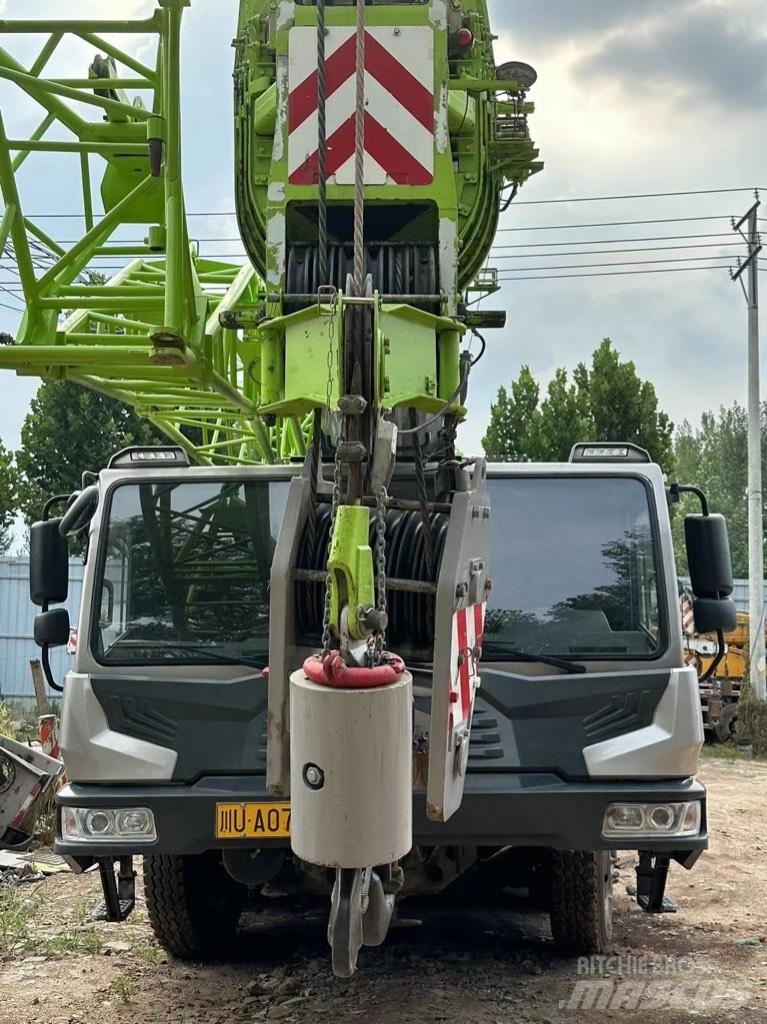Zoomlion ZTC700 Polovne dizalice za sve terene