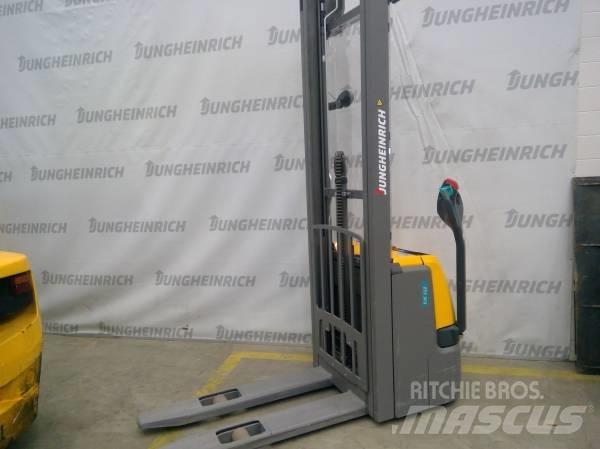 Jungheinrich EJC 112 Ručni električni viljuškar