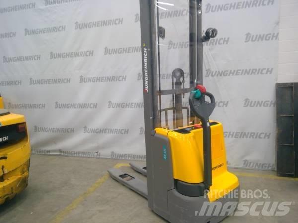 Jungheinrich EJC 112 Ručni električni viljuškar