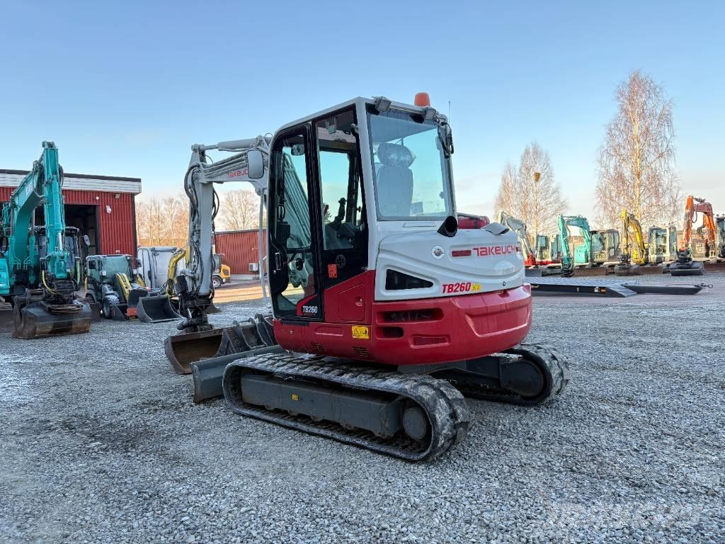 Takeuchi TB260 Mini bageri < 7t