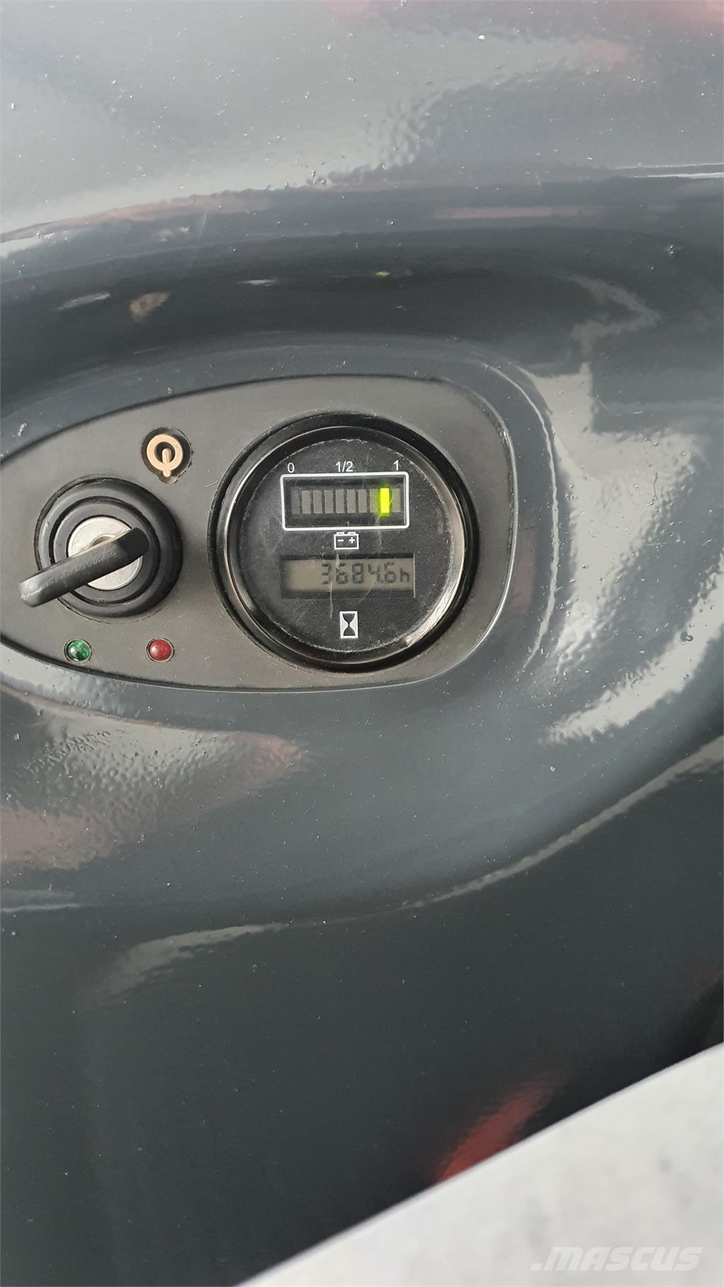 Linde L14AP Samopogonski ručni viljuškari