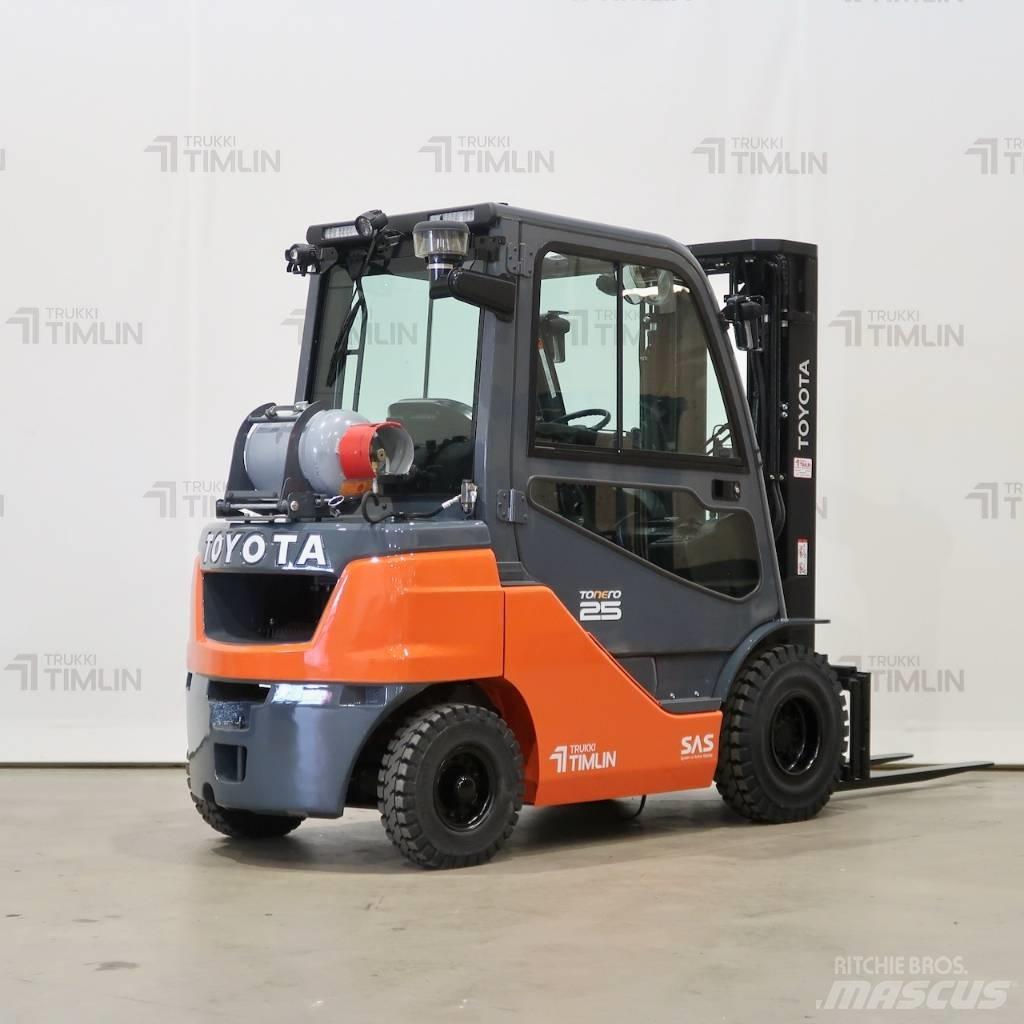 Toyota 02-8FGF25 Plinski viljuškari