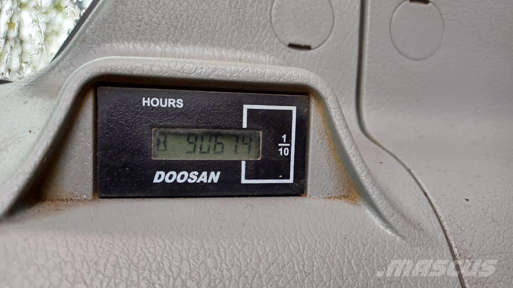 Doosan DX 165 W-5 Bageri točkaši