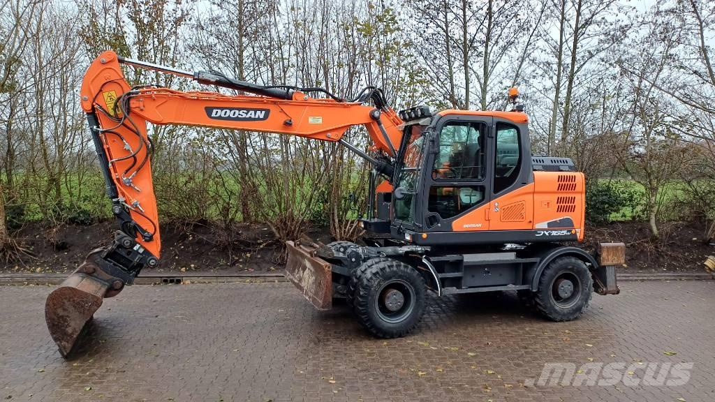 Doosan DX 165 W-5 Bageri točkaši