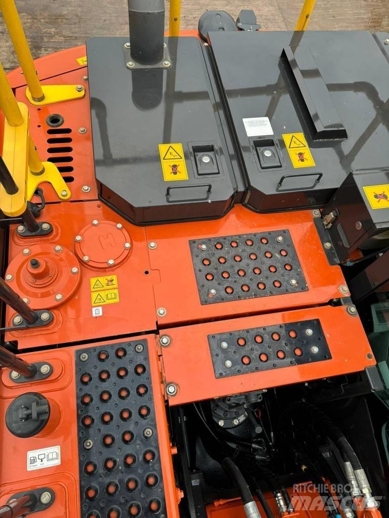 Hitachi ZX 130-7 Bageri guseničari