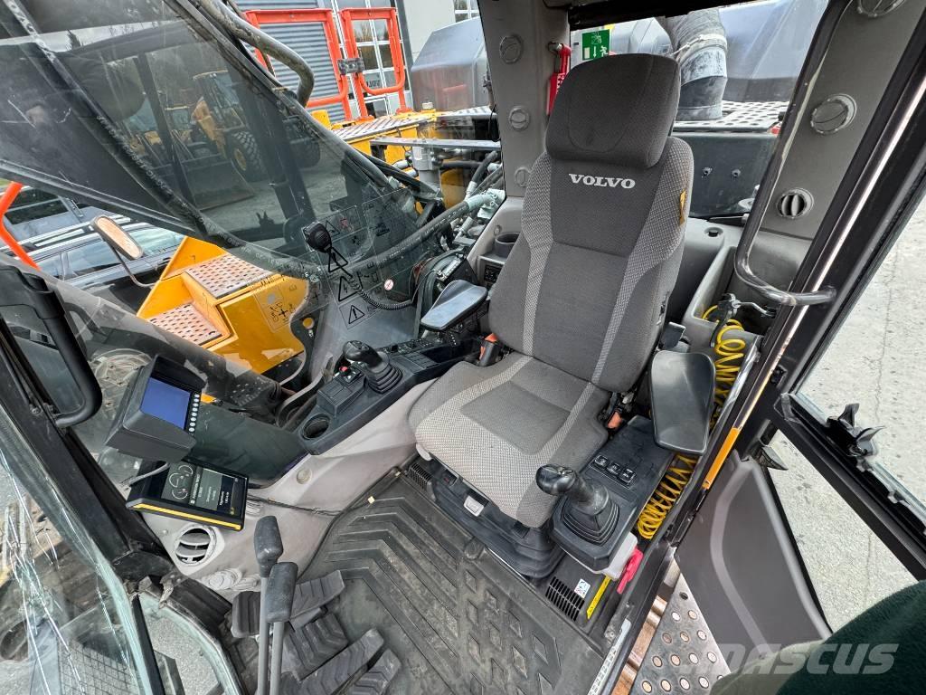 Volvo EC 380 E Bageri guseničari
